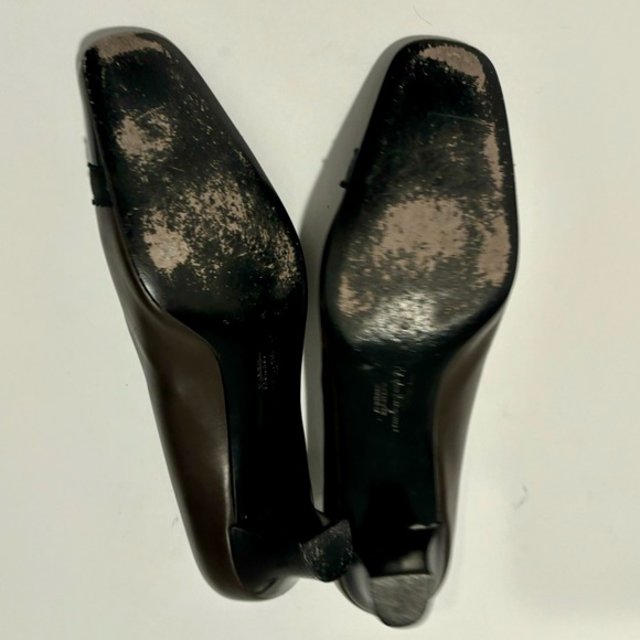 Salvatore Ferragamo Women’s Brown with Black Patent Leather Tip Heel - Picture 3 of 3